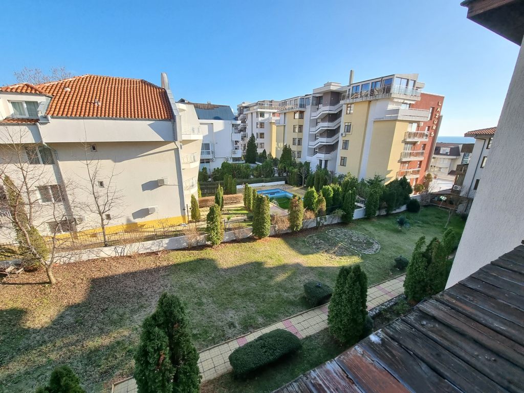 Mieszkanie 2-pokojowy w apartamentowcu Shato Nesebar, Sveti Vlas
