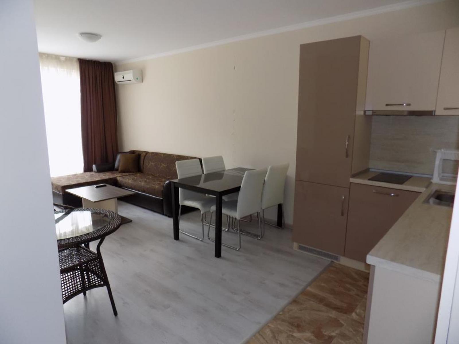 Apartament 2-pokojowy w Villa Sardynia, Sveti Vlas